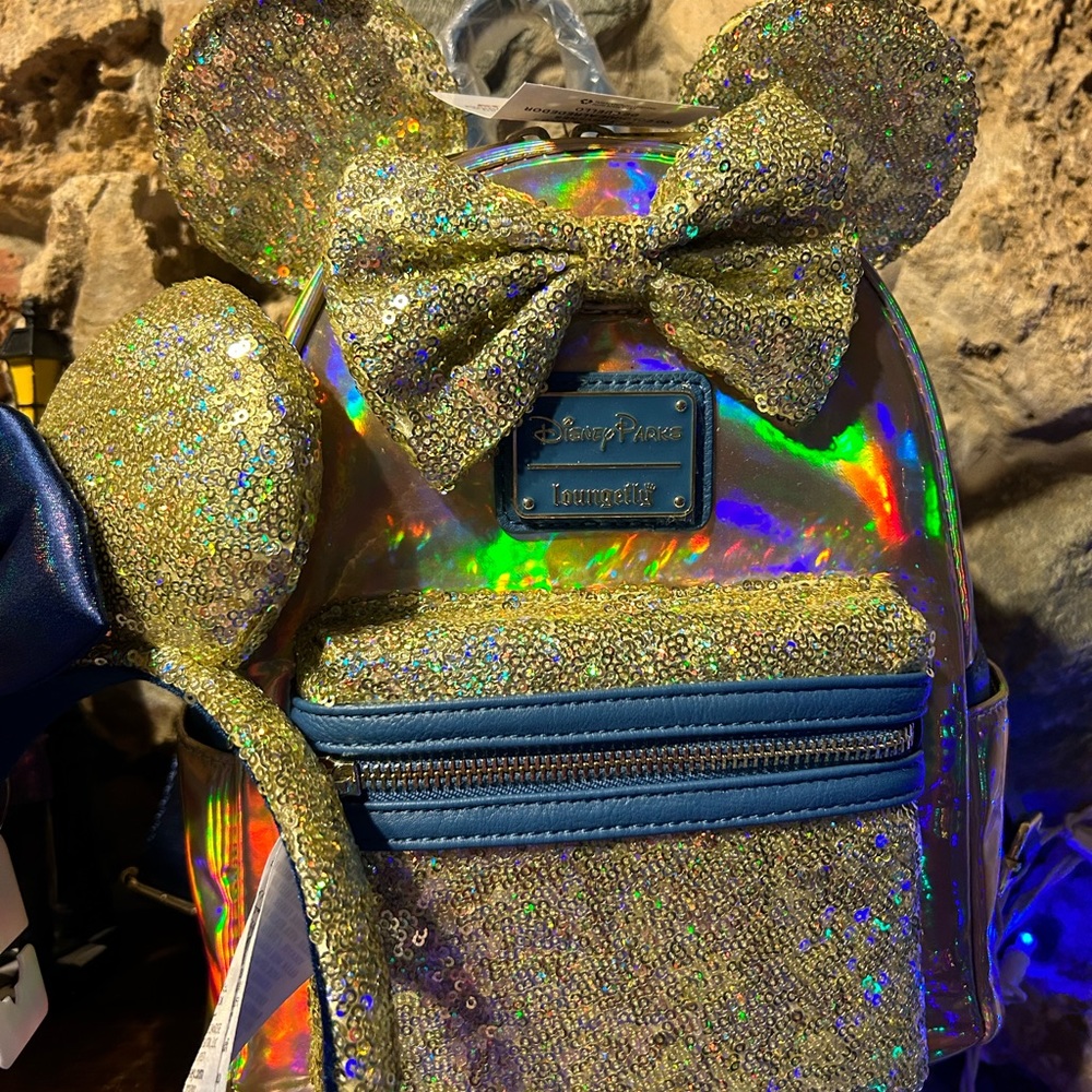 Disney 50th Anniversary Gold & Blue Sequin Loungefly Bag - Picture 12 of 13